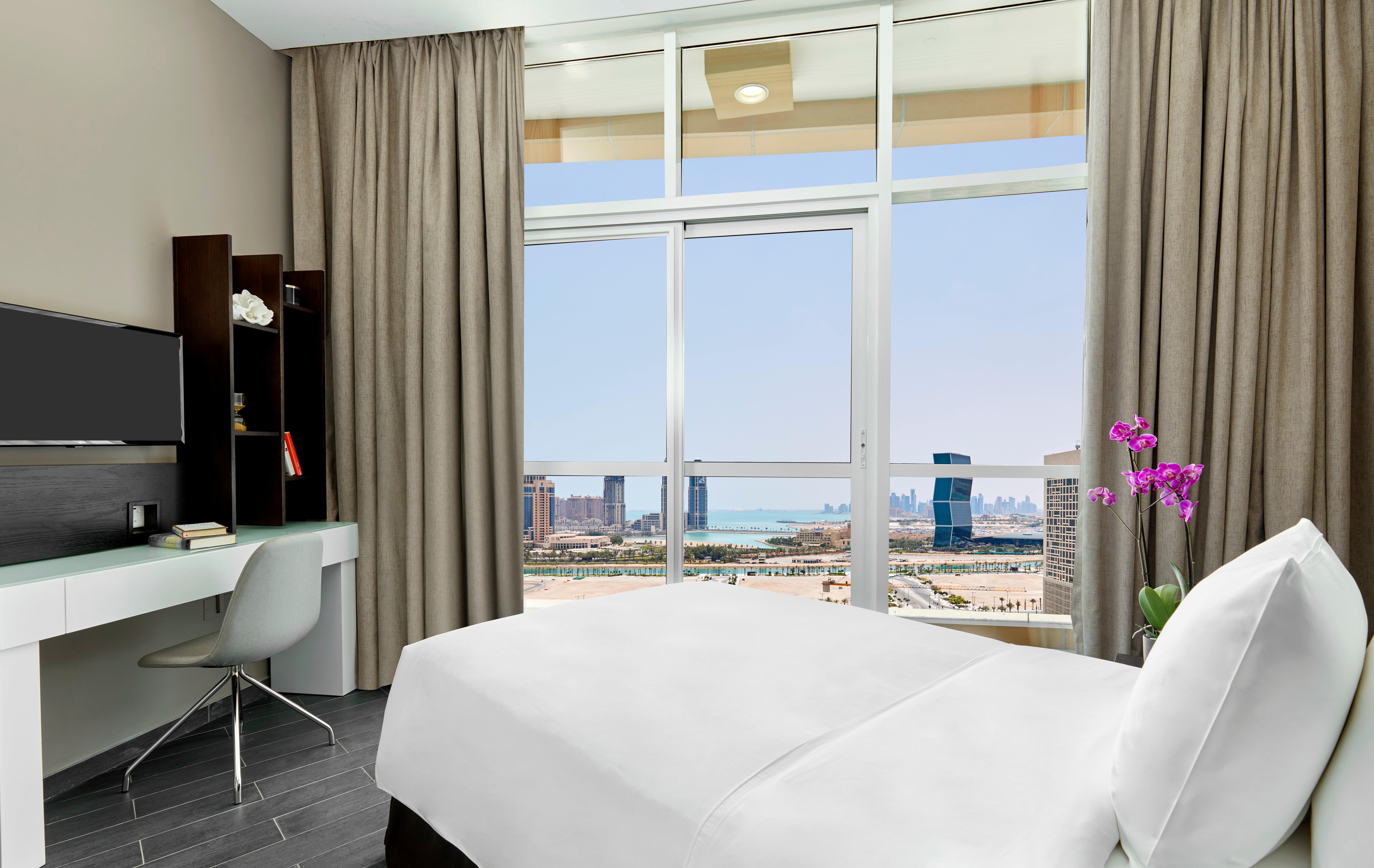 Staybridge Suites - Doha Lusail By Ihg Екстер'єр фото